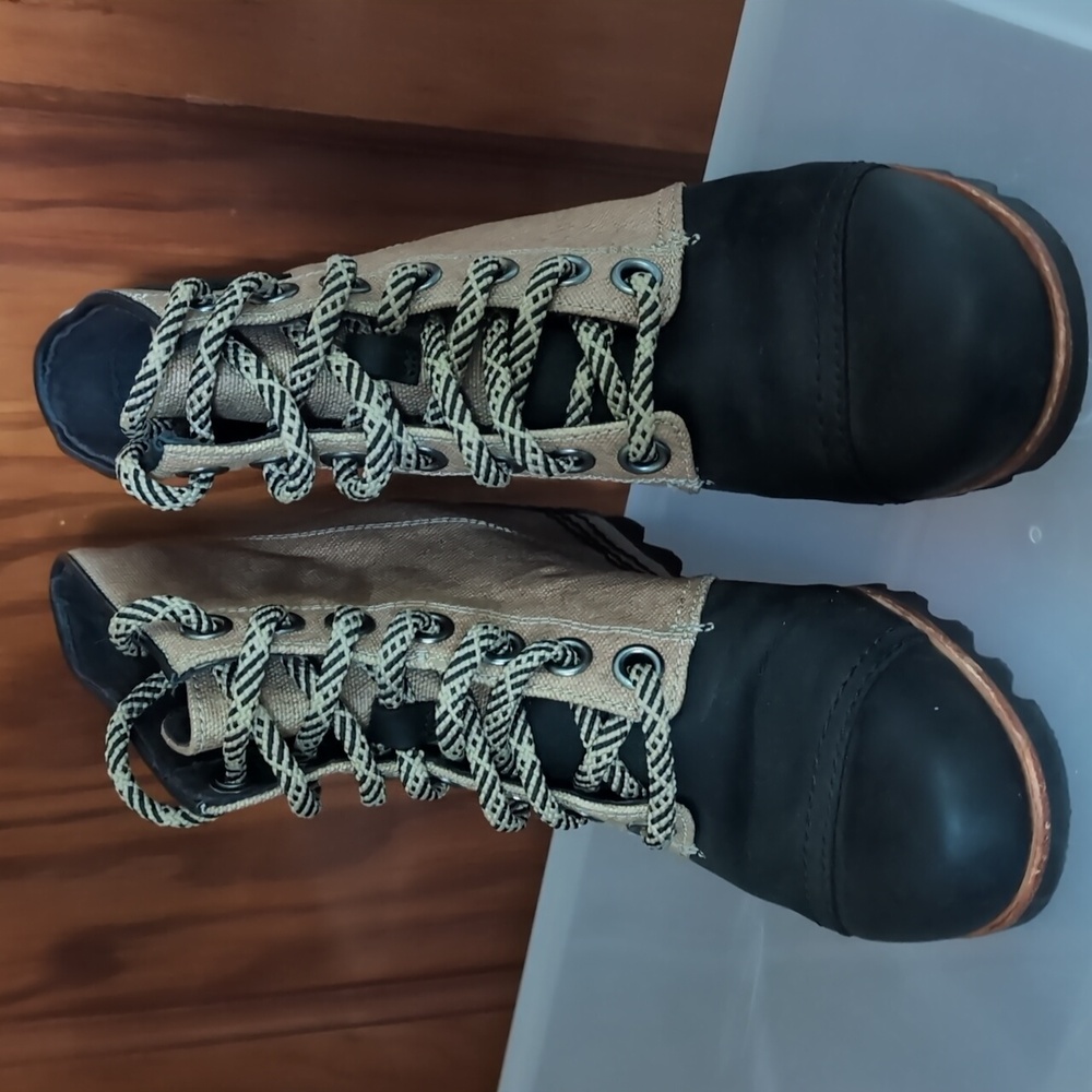 Sorel PDX Joan of Artic Ankle Boots Size 6